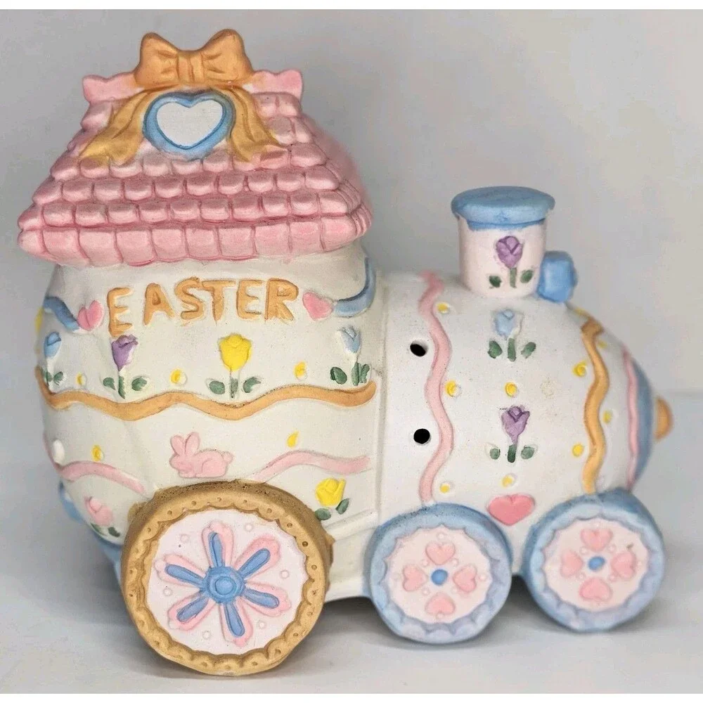 Hand Painted Easter Egg Train 3 Piece Set, Hand Painted Porcelain - Vtg‎